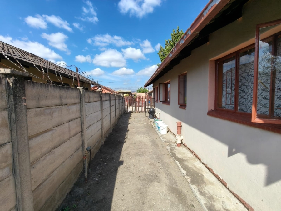 3 Bedroom Property for Sale in Boitekong North West